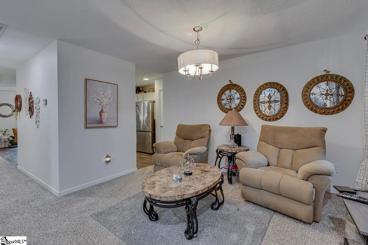 Property image 5 at 3 Heatherfield Drive, Simpsonville, SC 29680