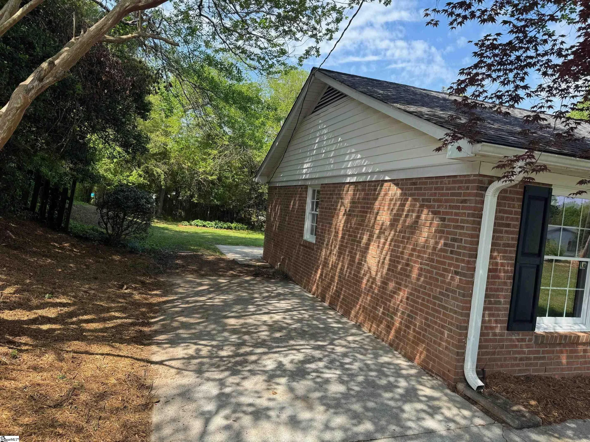 Property image 4 at 211 Vega Lane, Greer, SC 29651