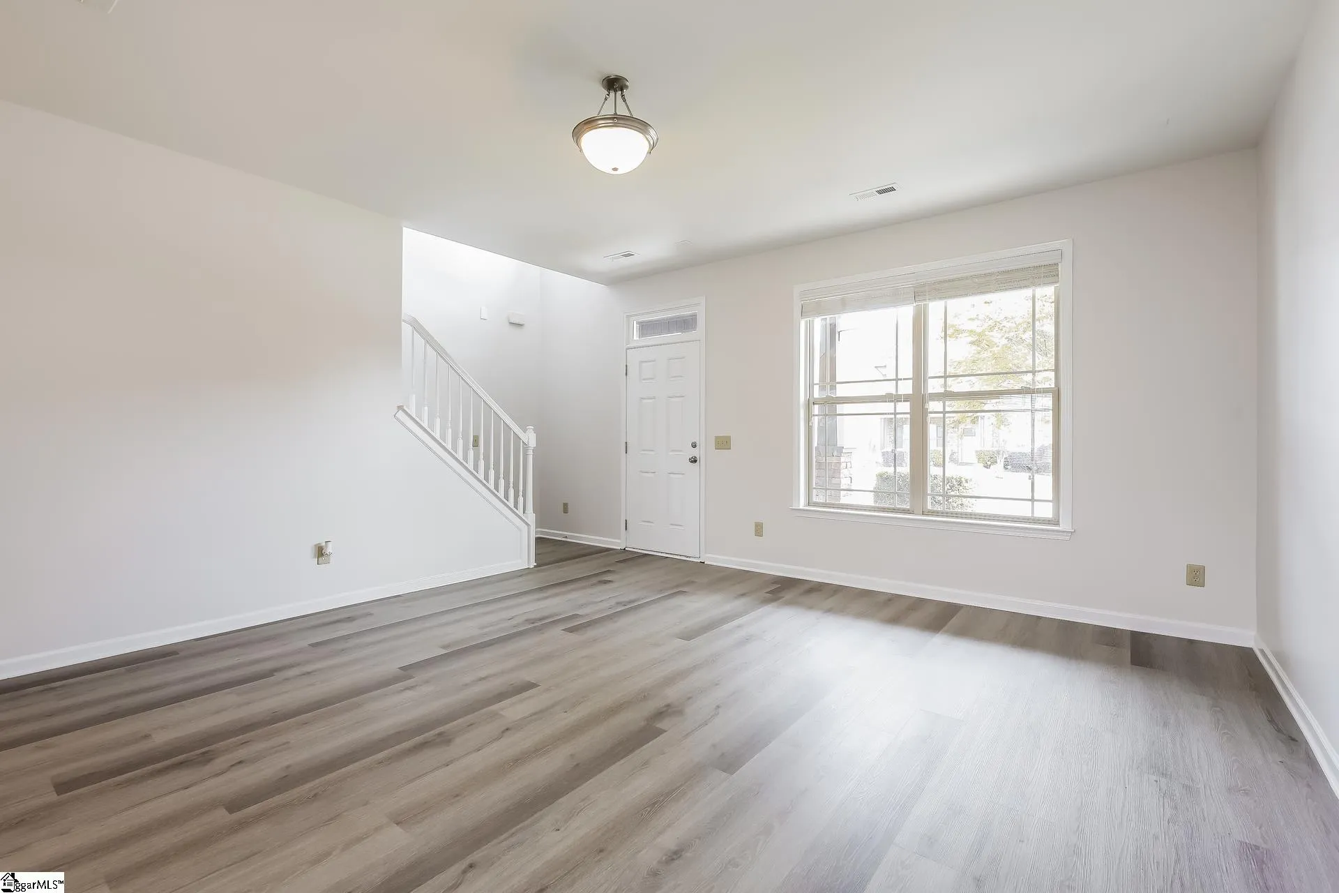 Property image 4 at 9 Dunsborough Drive, Simpsonville, SC 29680
