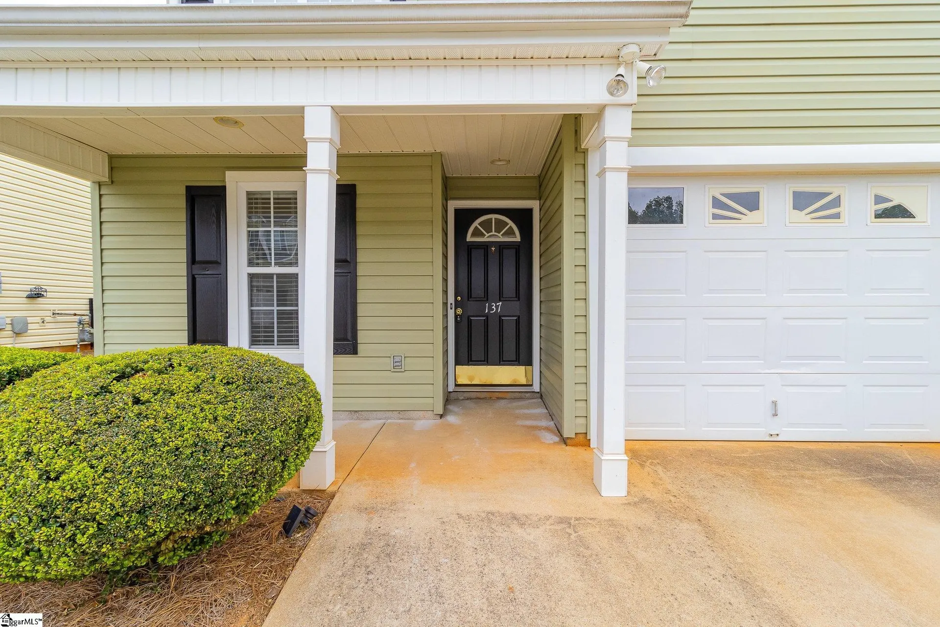 Property image 5 at 137 Pin Oak Court, Easley, SC 29642