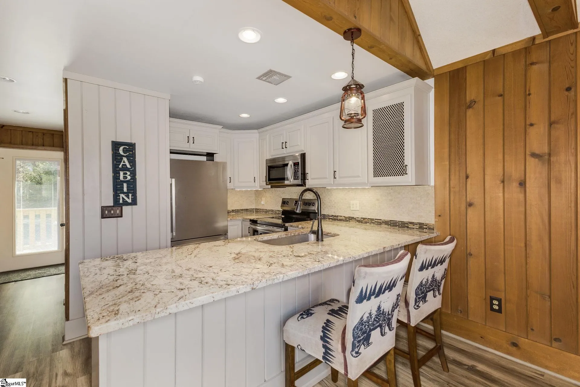 Property image 5 at 1000 2 Captain S Cove Court, Salem, SC 29676