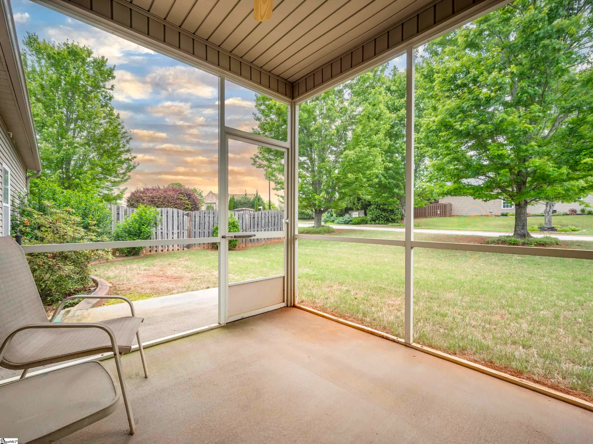 Property image 5 at 100 Champions Point, Greenville, SC 29609