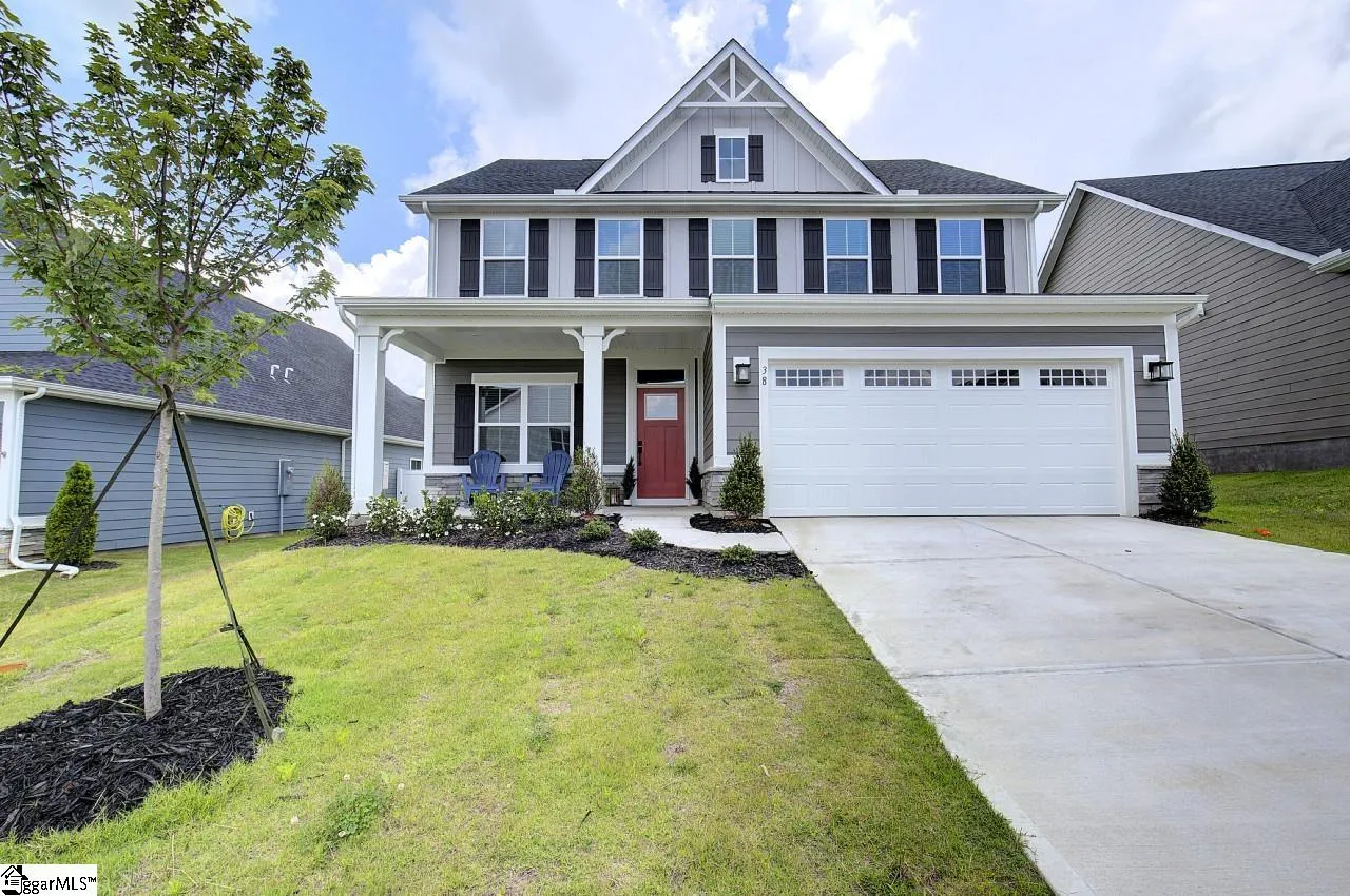 38 Comanche Trail