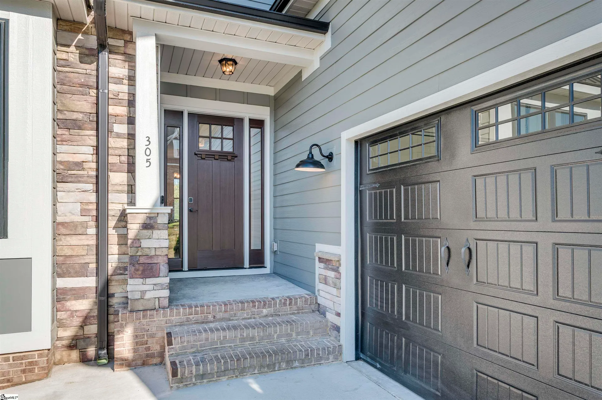 Property image 2 at 305 S River Bluff, Piedmont, SC 29673