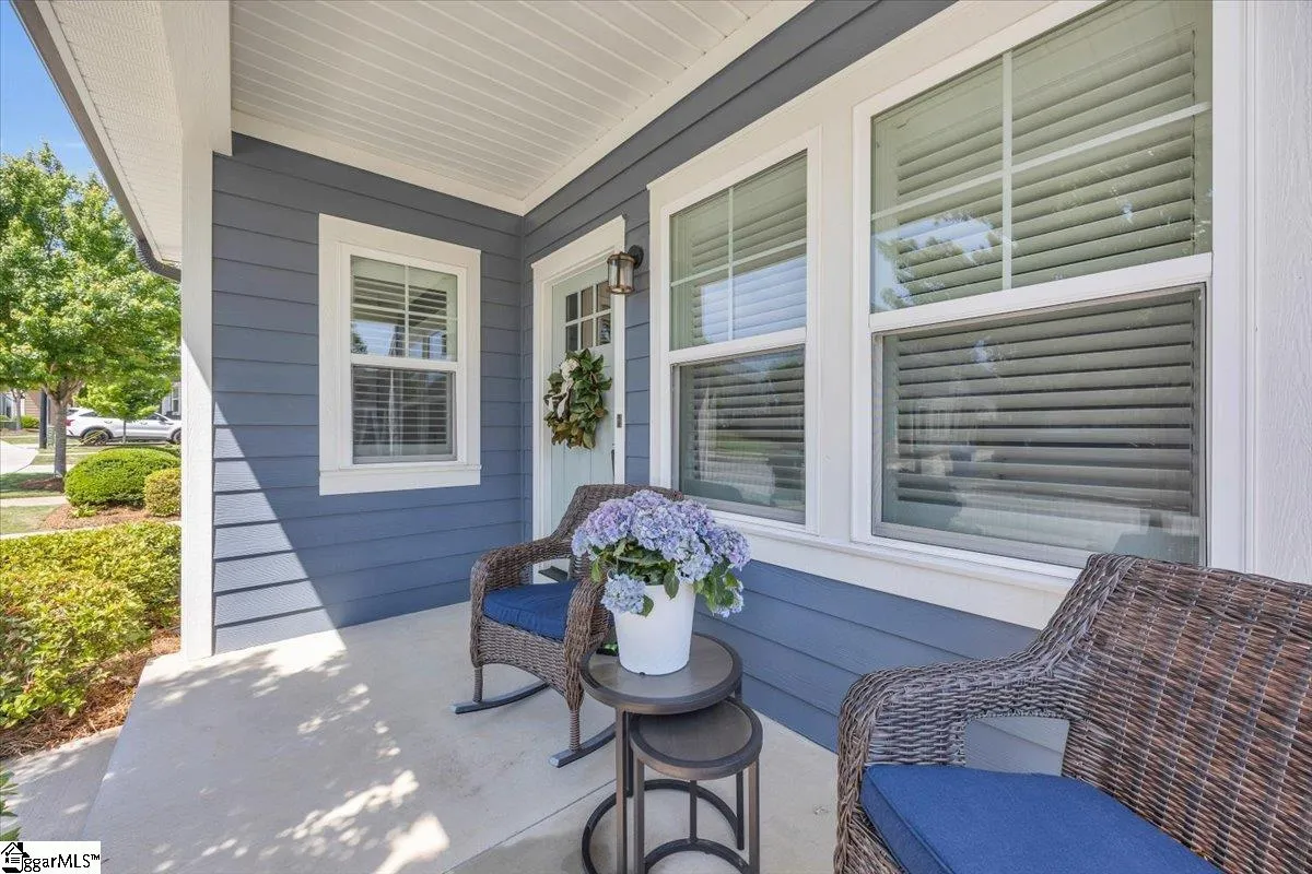 Property image 3 at 105 Greenridge Drive, Greenville, SC 29607