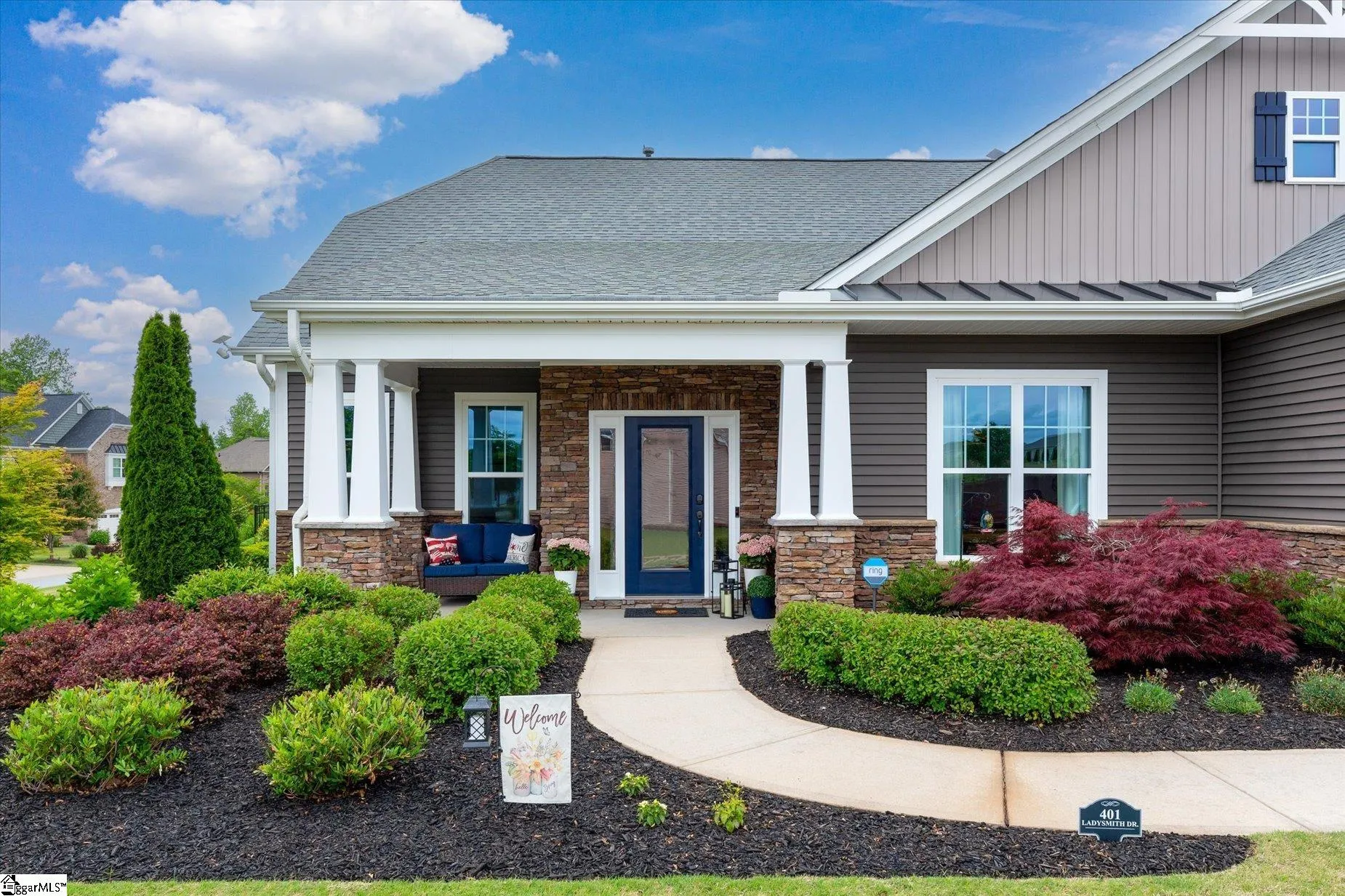 Property image 4 at 401 Ladysmith Drive, Simpsonville, SC 29681-8052