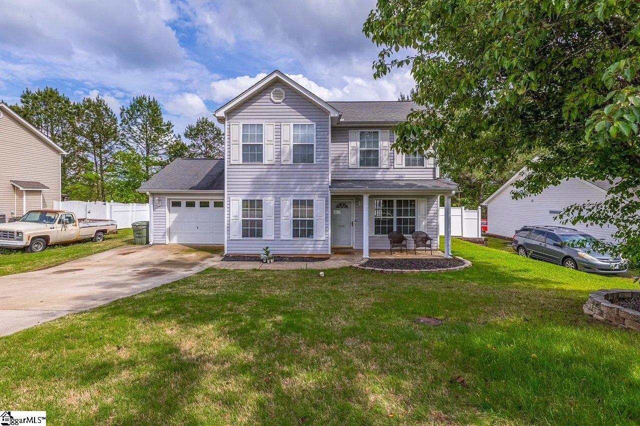 Property image 2 at 2010 Small Meadows Court, Fountain Inn, SC 29644