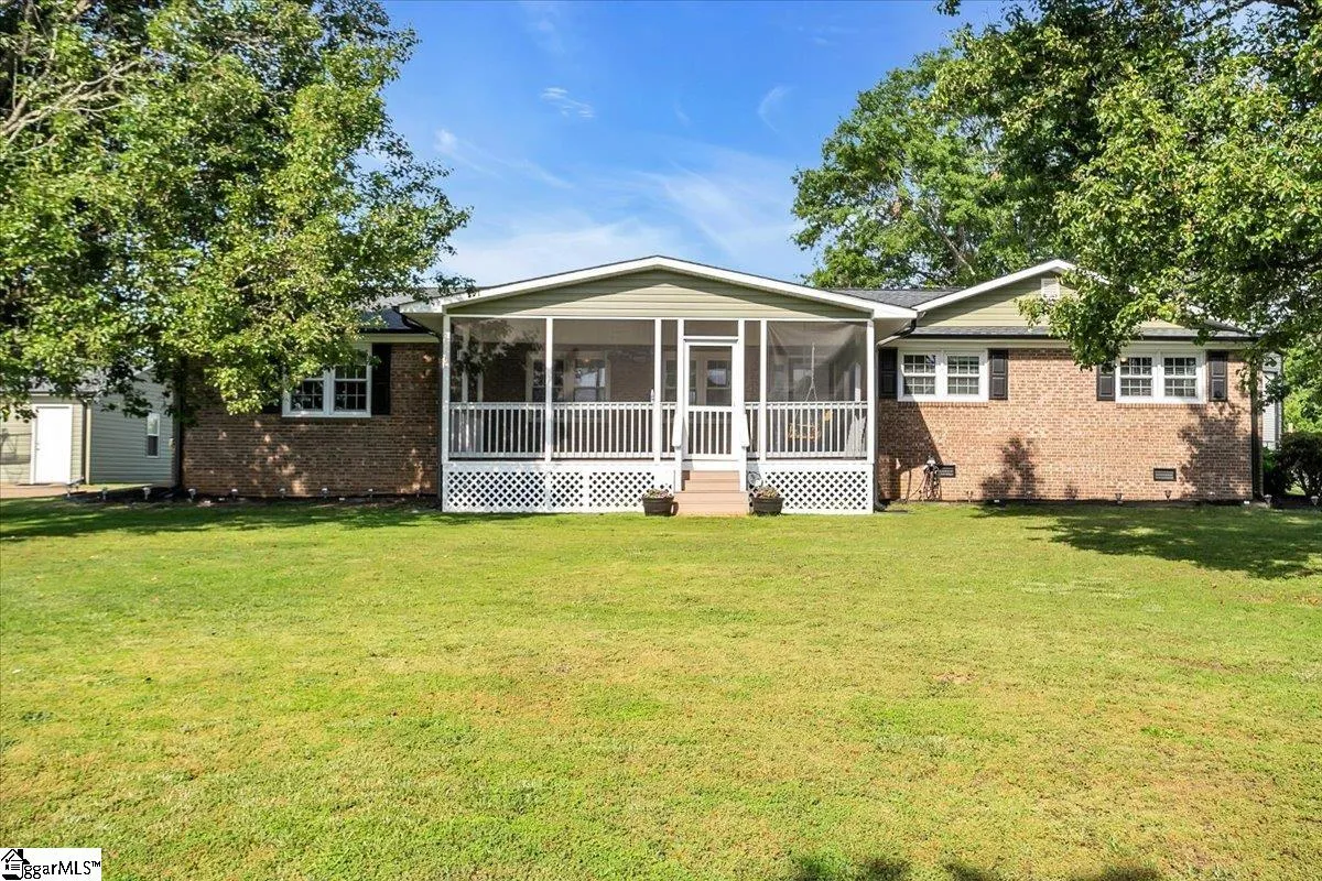 202 Club Road