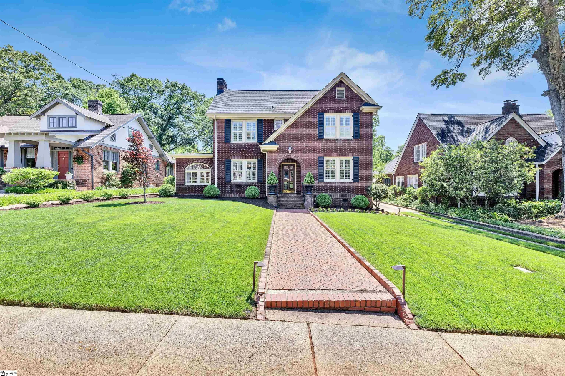 Property image 2 at 216 Cleveland Street, Greenville, SC 29601