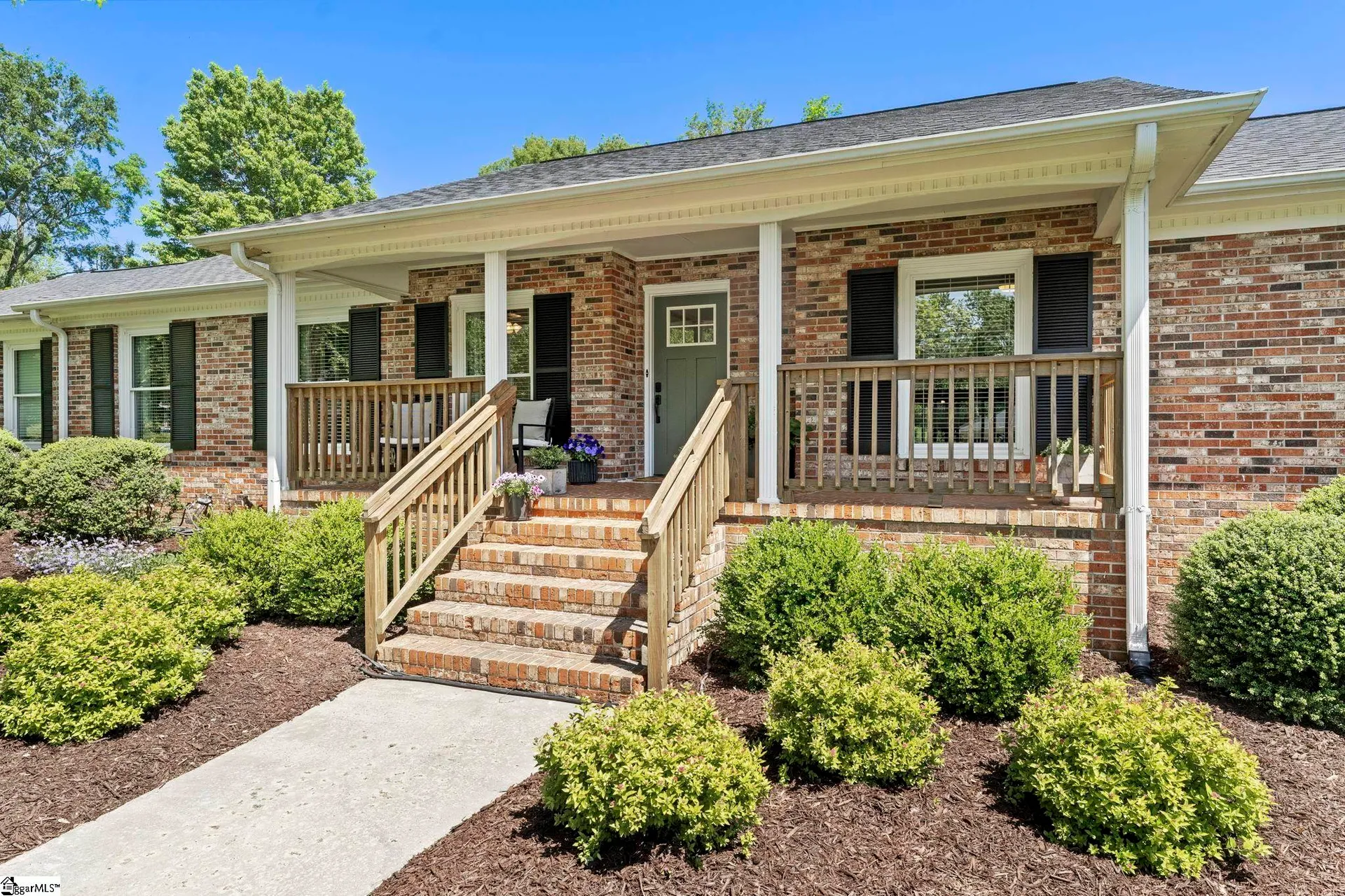 Property image 5 at 27 Hillsborough Drive, Greenville, SC 29615