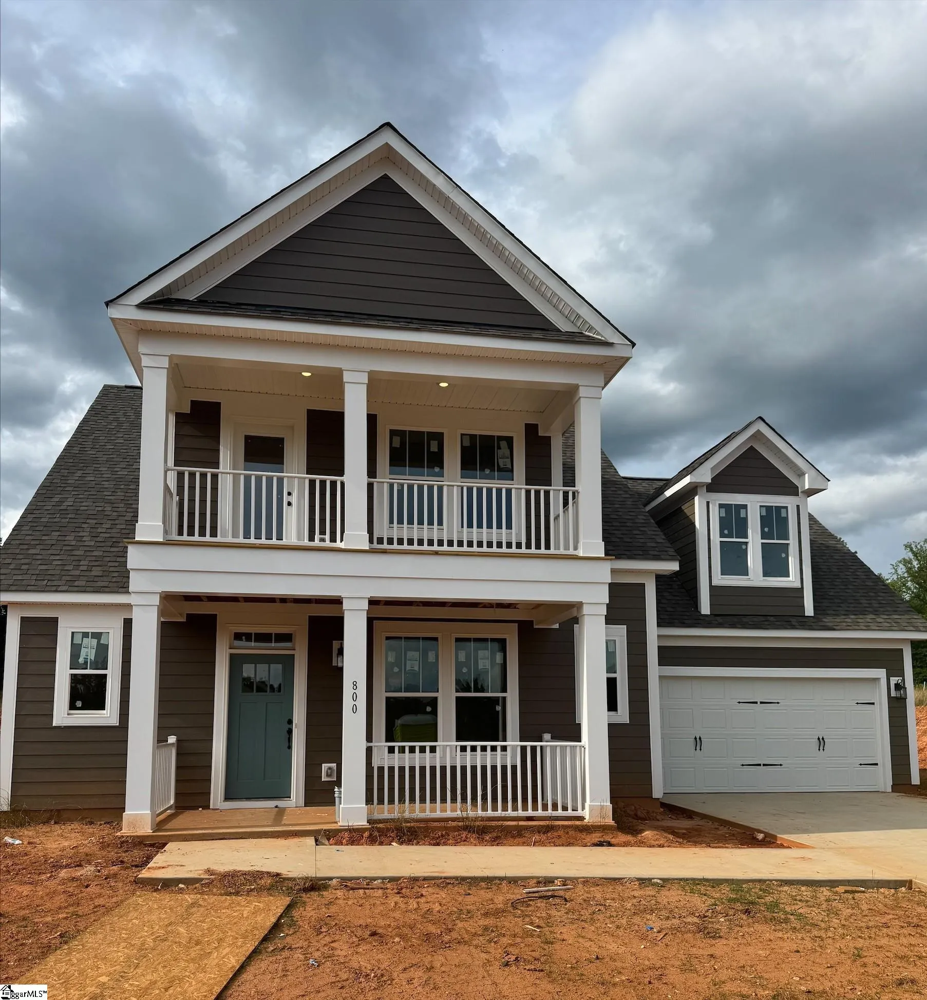 800 Lonsdale Court