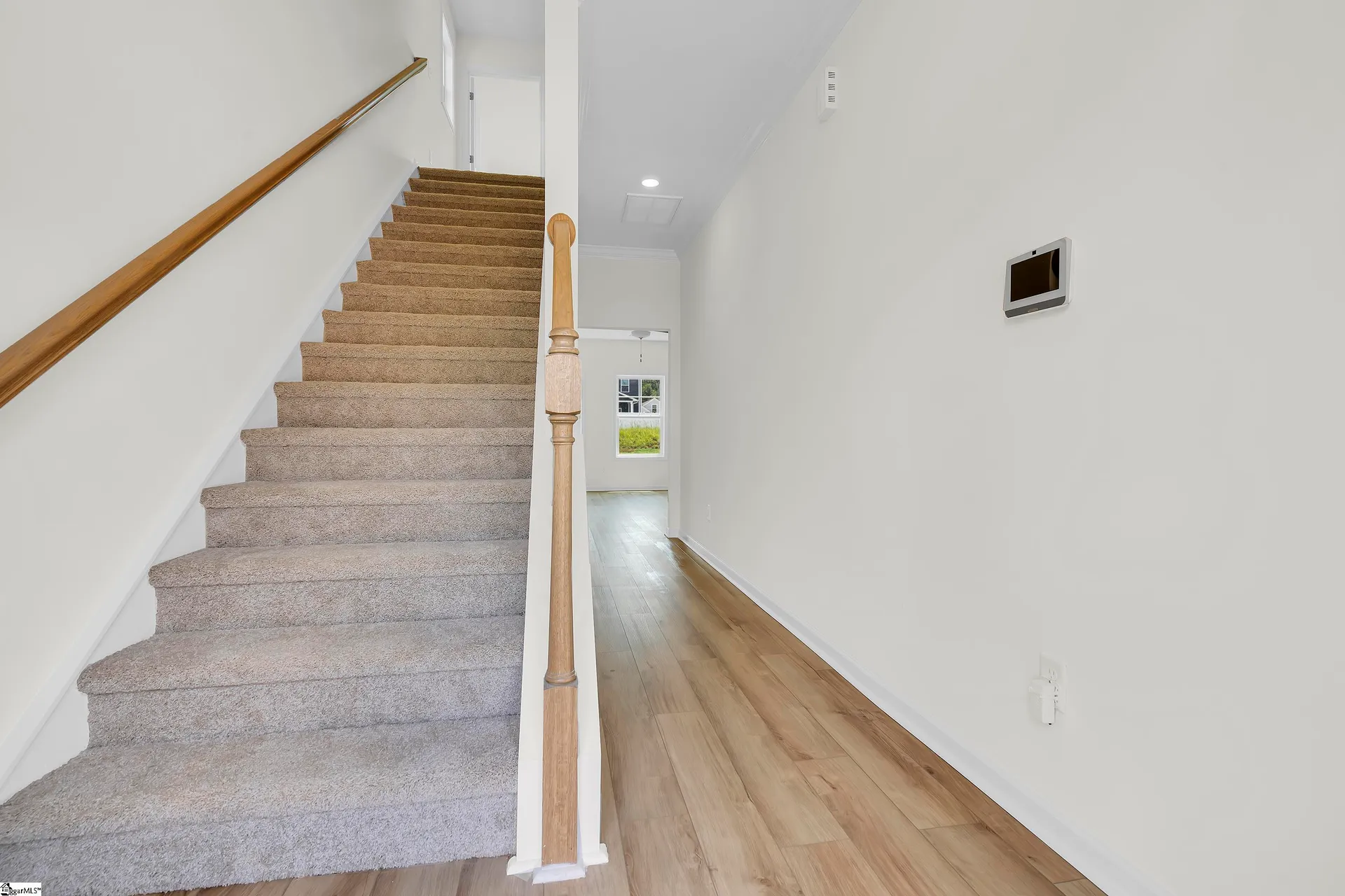 Property image 2 at 205 Brown Circle, Easley, SC 29642