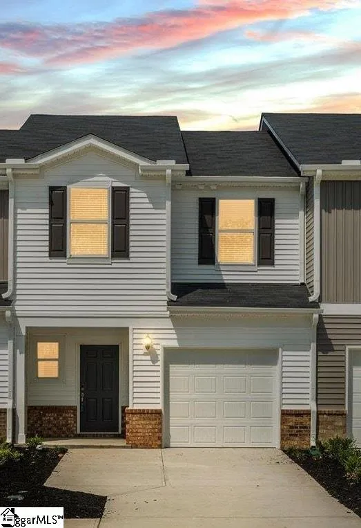 Property image 2 at 122 Arrow Court, Greer, SC 29651