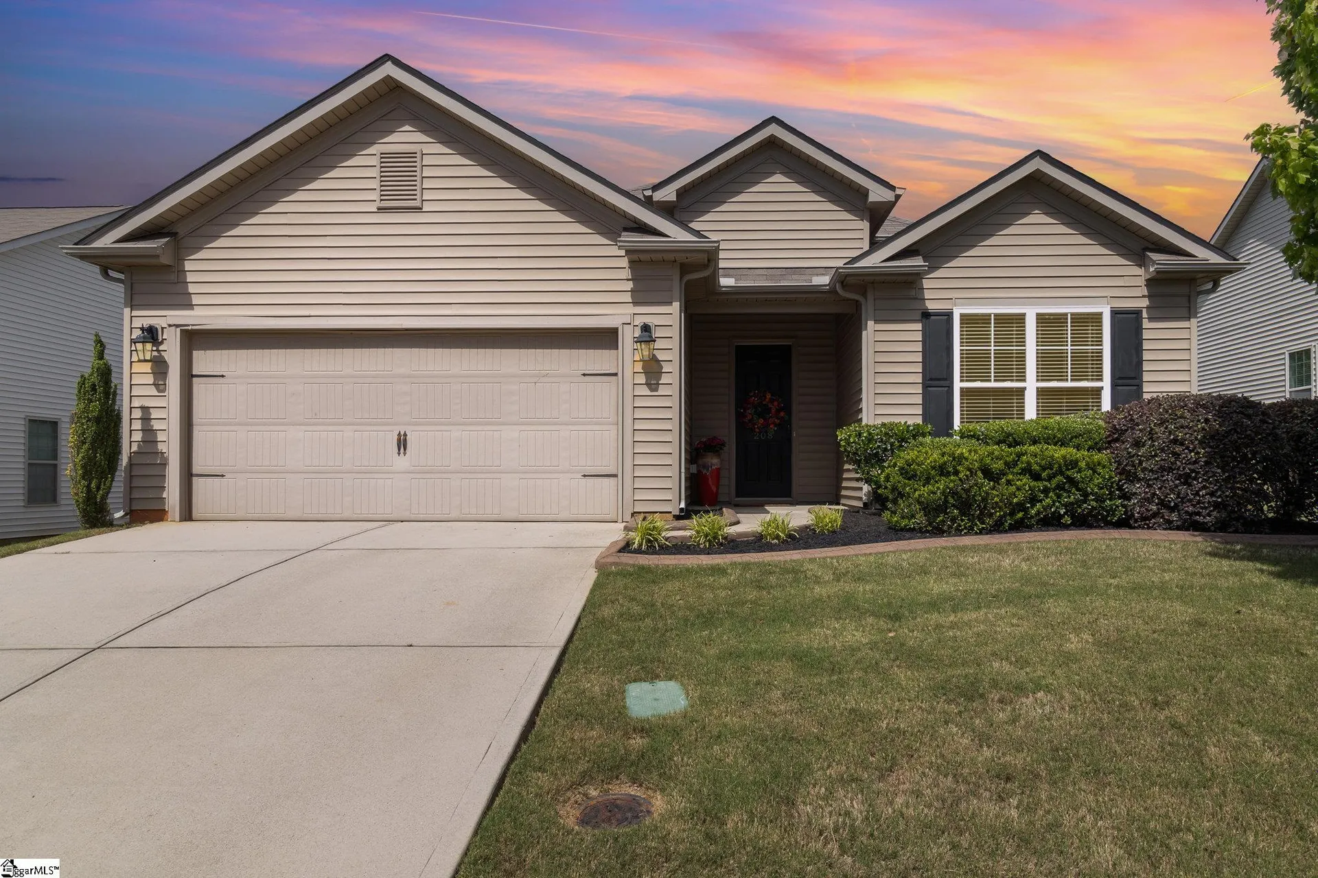 208 Evansdale Way