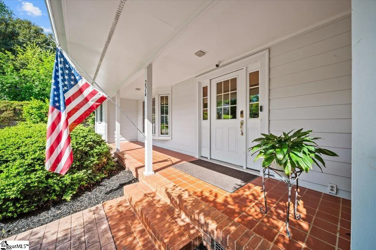 Property image 5 at 224 Sheffield Road, Greer, SC 29651-1027