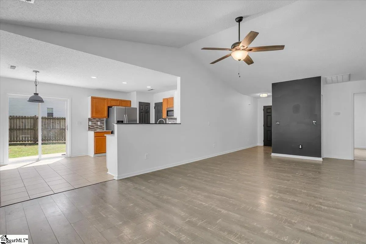 Property image 5 at 105 Merlot Court, Mauldin, SC 29662