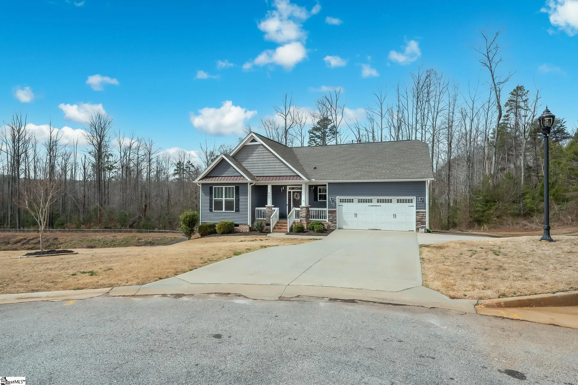 Property image 2 at 407 Saylor Way, Taylors, SC 29687