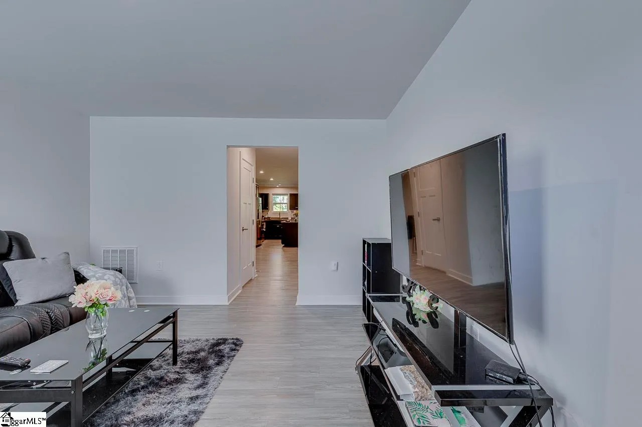 Property image 3 at 321 Aldworth Lane, Fountain Inn, SC 29644