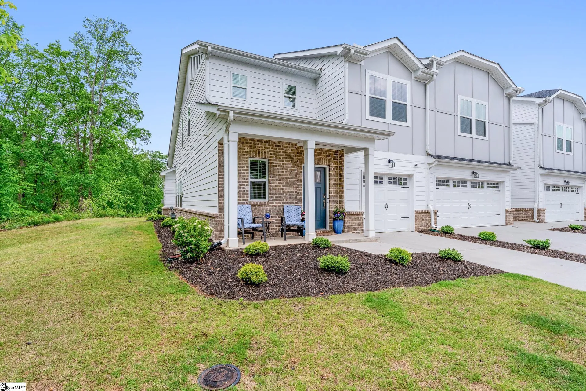 Property image 2 at 24 Sparrow Lane, Greenville, SC 29607