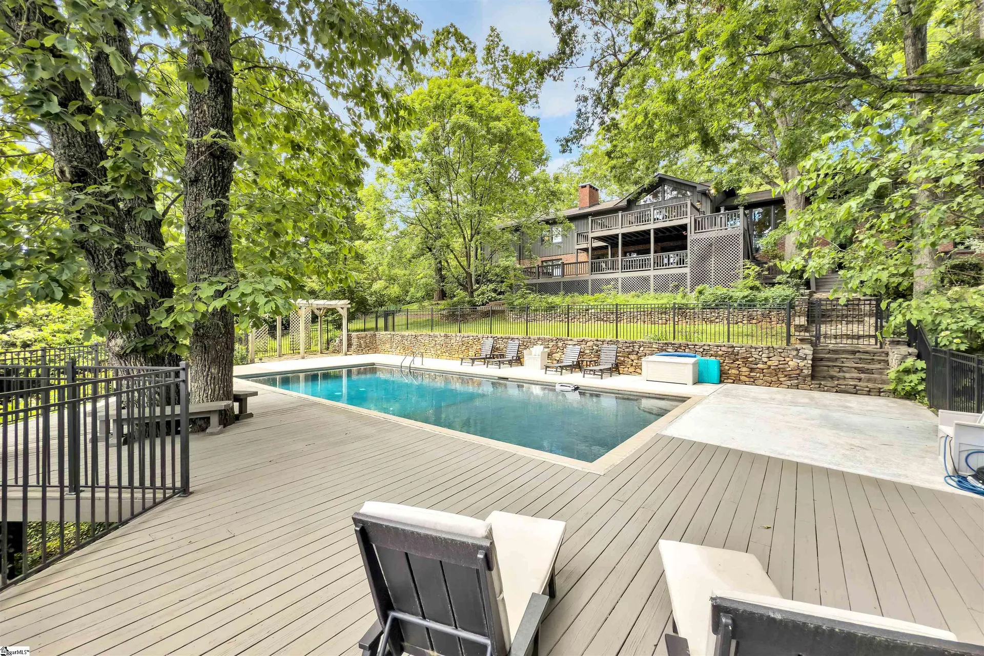 Property image 2 at 404 Audubon Road, Greenville, SC 29609