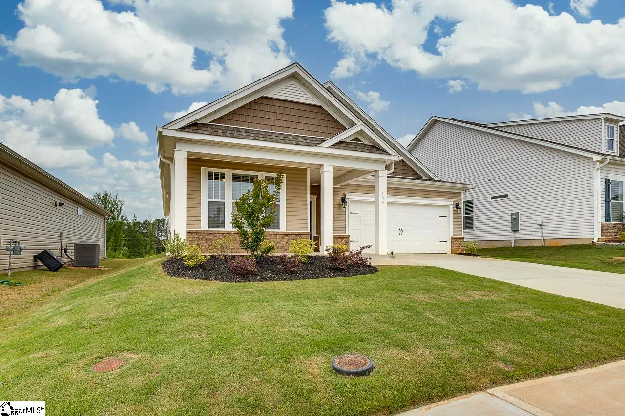 Property image 2 at 104 Dodd Trail, Greenville, SC 29605
