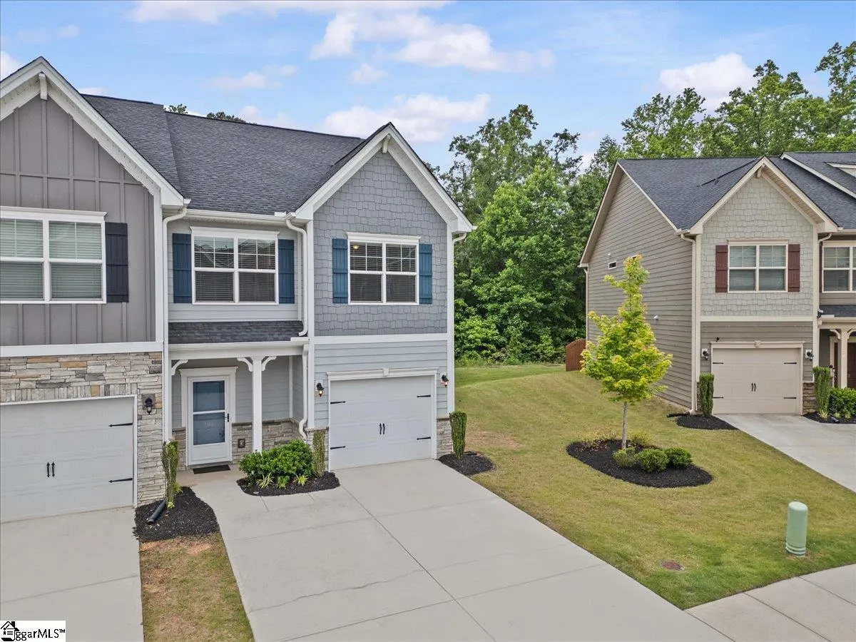 Property image 2 at 205 Hartland Place, Simpsonville, SC 29680