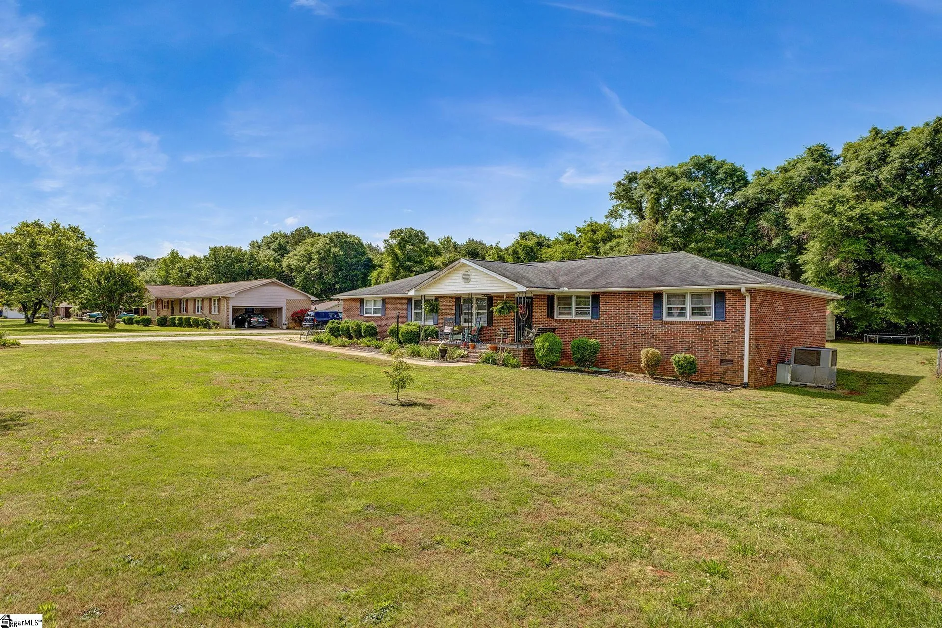 Property image 2 at 203 Greenmeadow Circle, Anderson, SC 29626