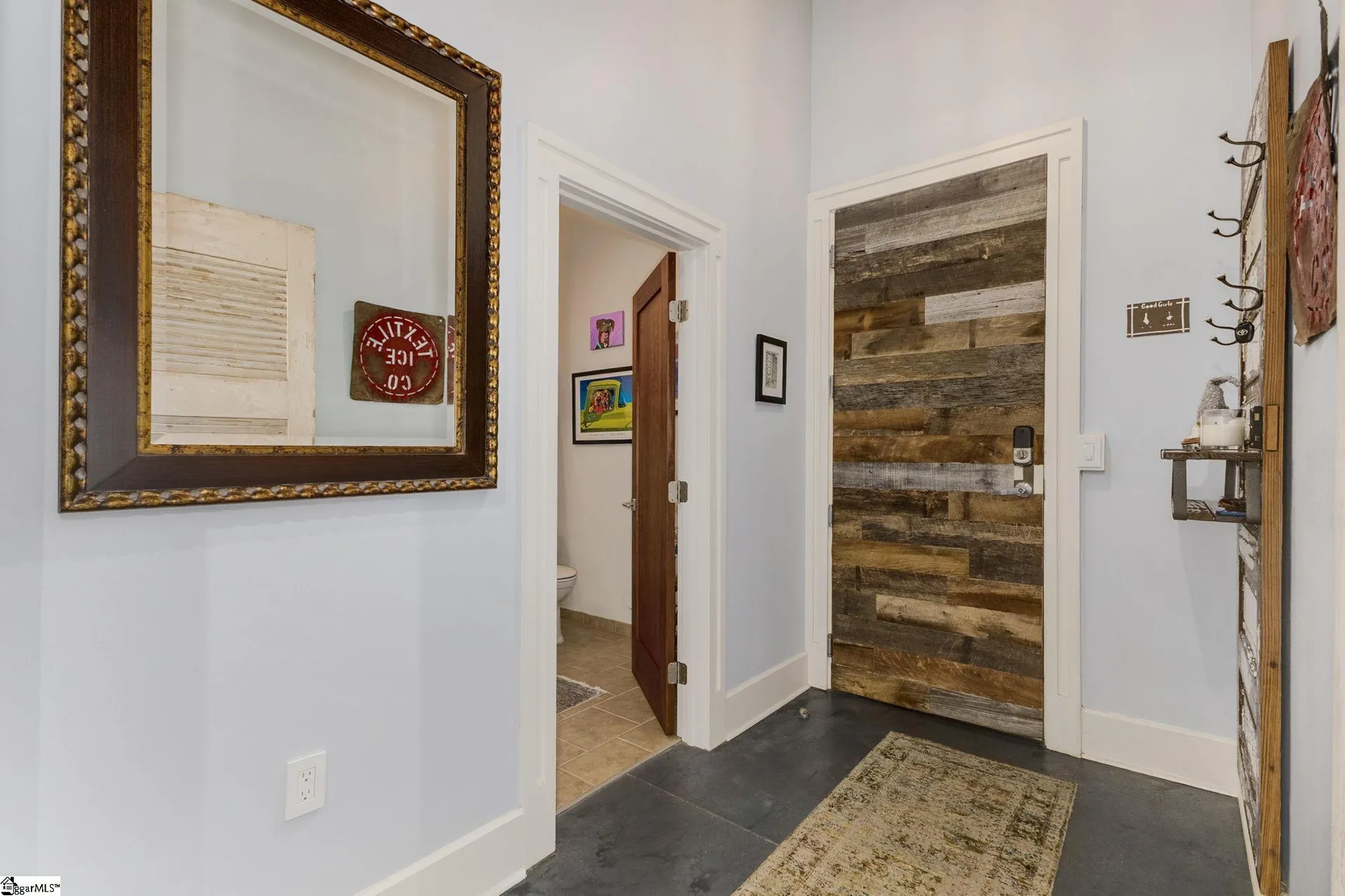 Property image 2 at 400 Mills Avenue, Greenville, SC 29605