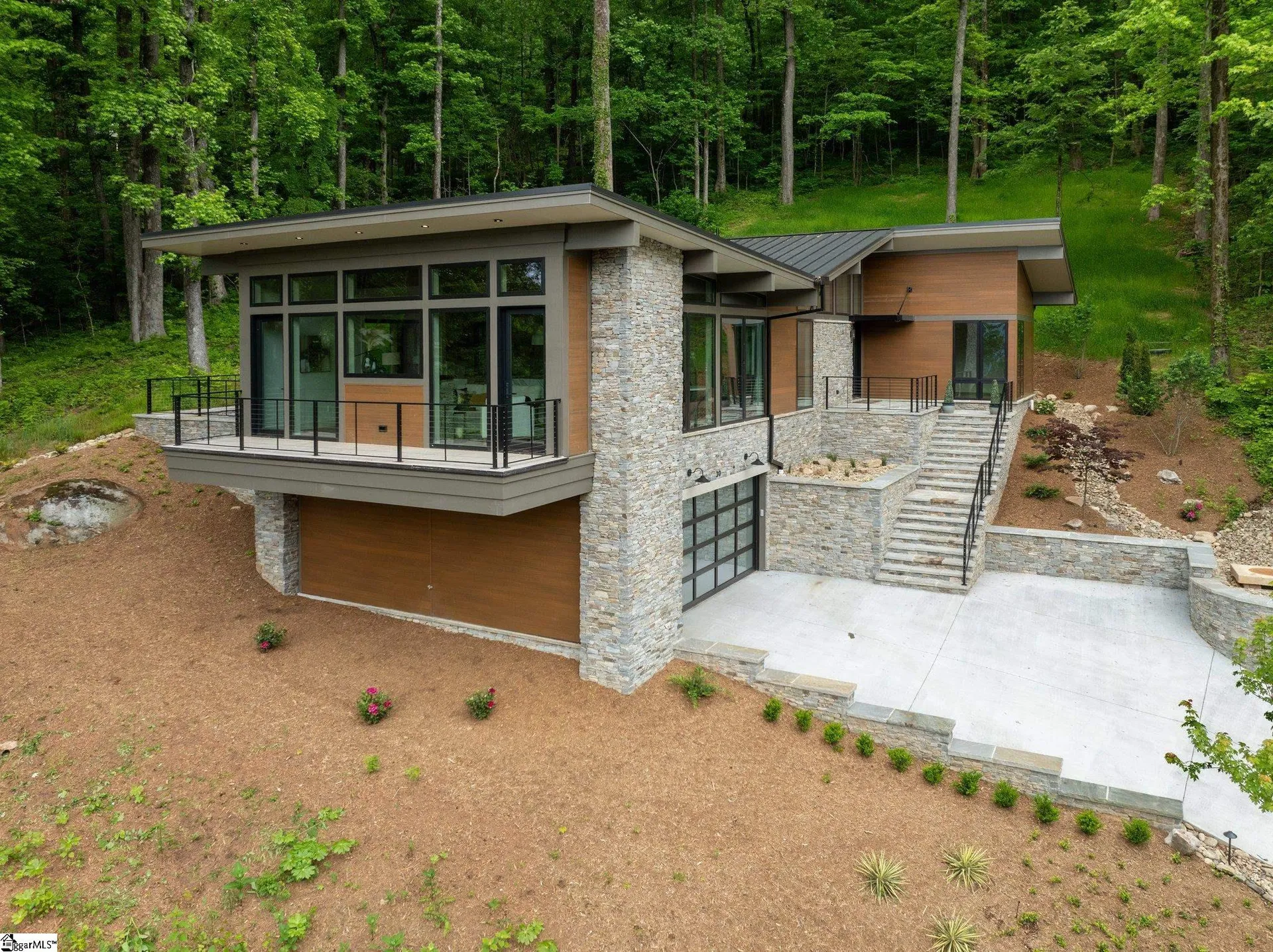 Property image 2 at 30 Windfaire Pass Court, Greenville, SC 29609