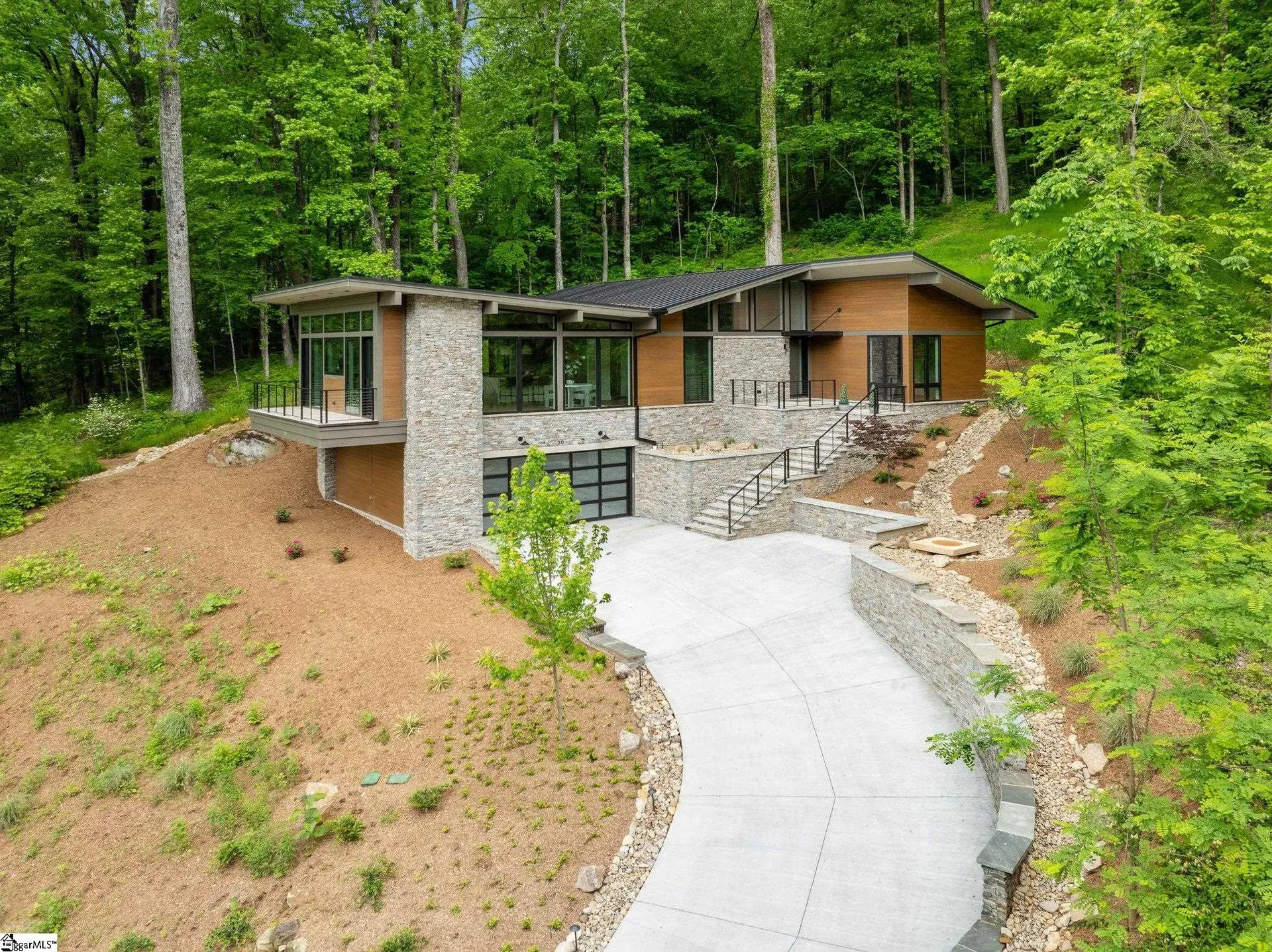 Property image 3 at 30 Windfaire Pass Court, Greenville, SC 29609