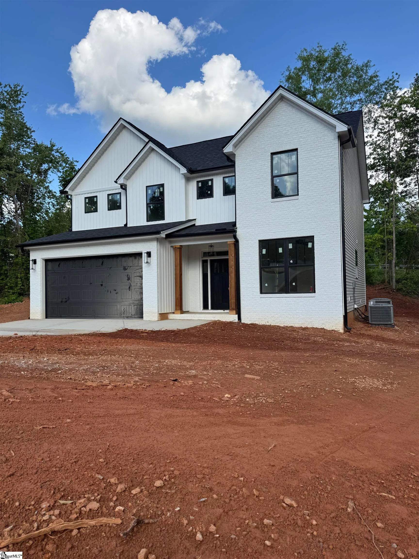 Property image 2 at 6 Eastwood Court, Taylors, SC 29687