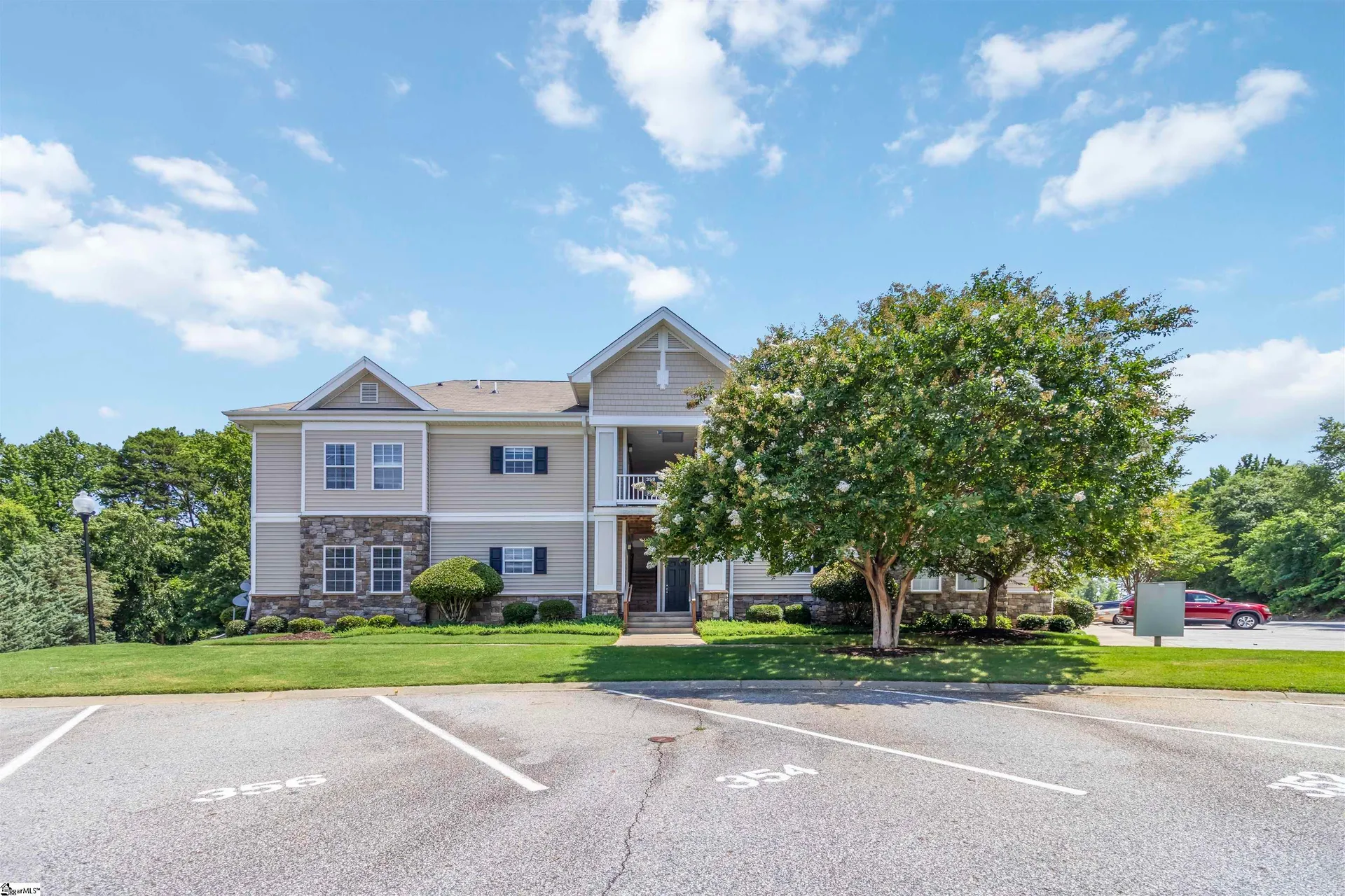 356 Easterlin Way