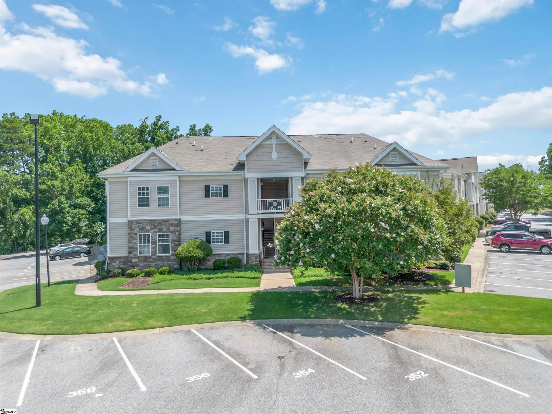 Property image 2 at 356 Easterlin Way, Greenville, SC 29607