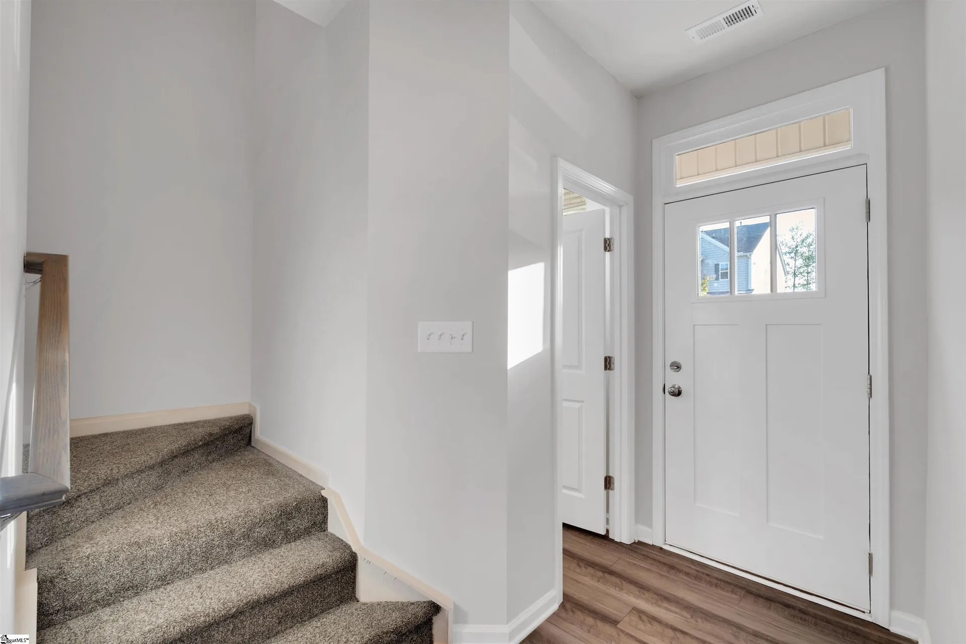Property image 4 at 312 E Compass Way, Easley, SC 29640