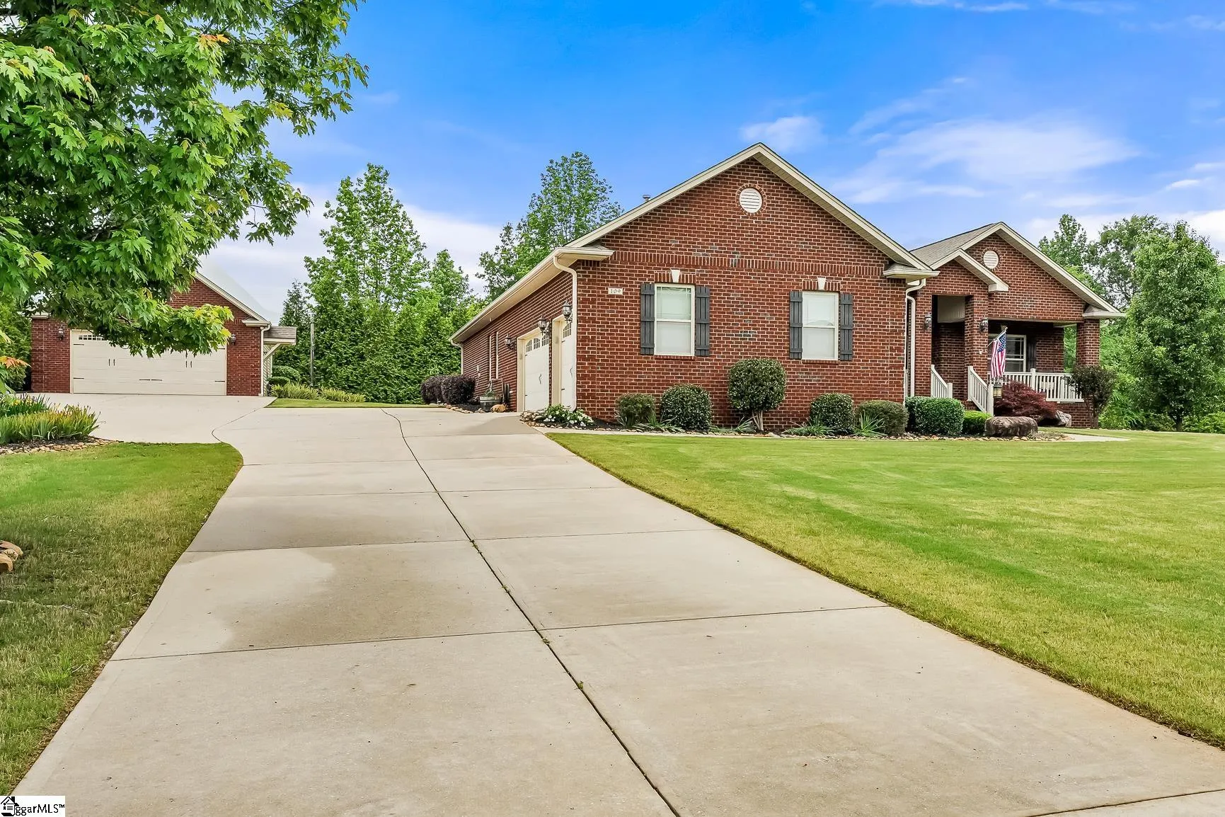Property image 3 at 109 Baybrooke Lane, Anderson, SC 29621