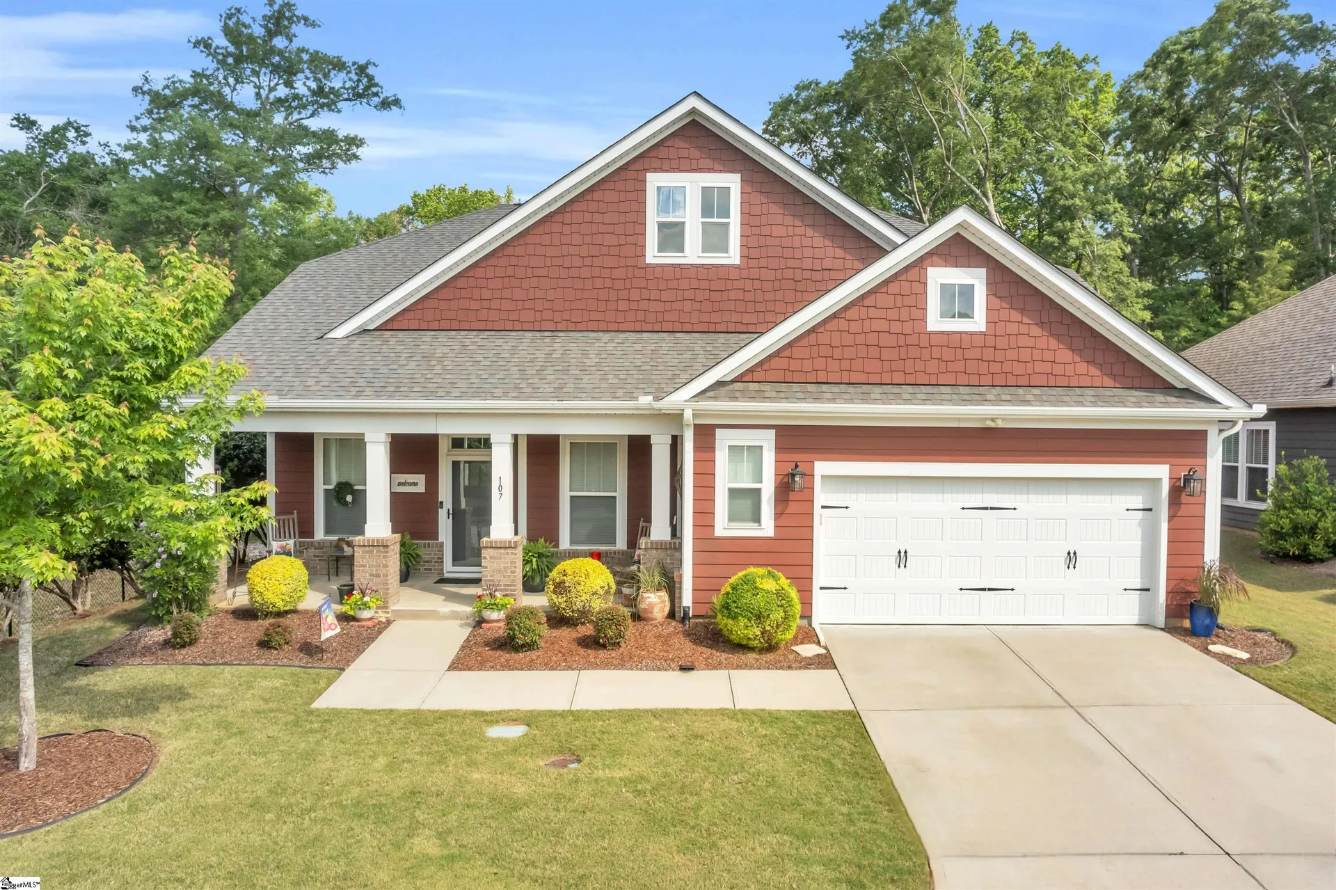 107 Summer Oak Lane