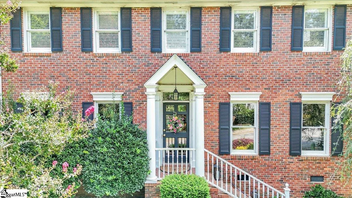 Property image 5 at 42 Oak Crest Court, Greenville, SC 29605