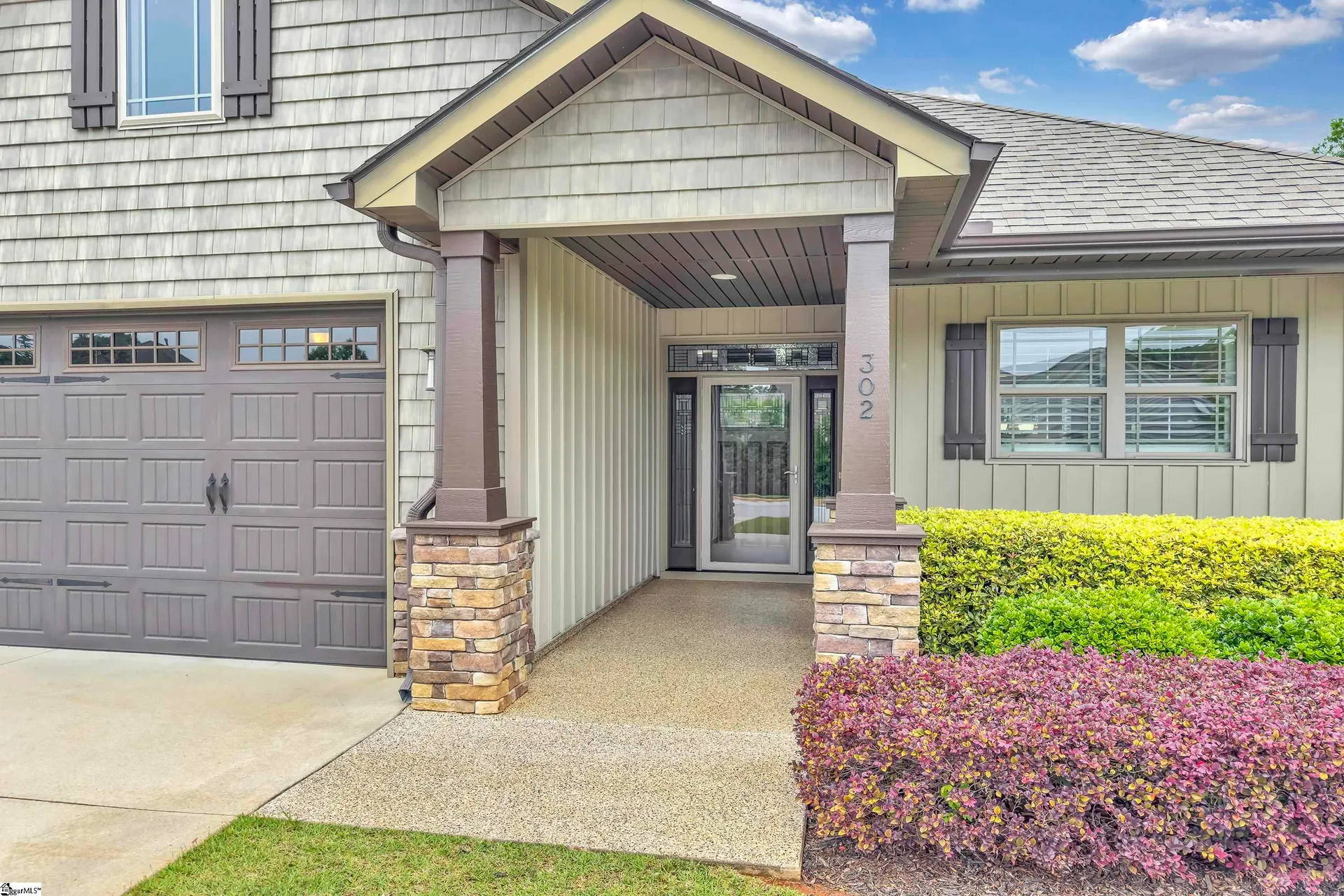 Property image 2 at 302 Owasso Drive, Greenville, SC 29615
