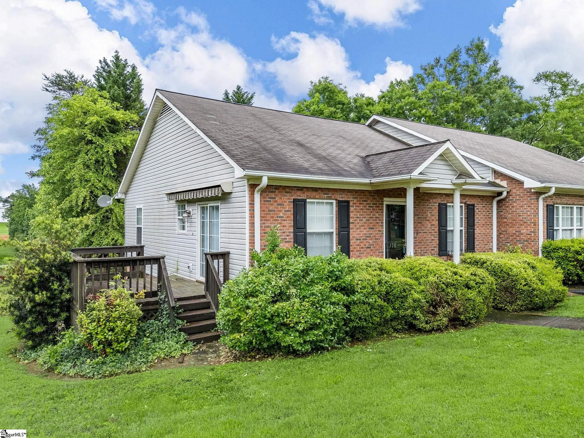 Property image 4 at 318 Sunridge Drive, Spartanburg, SC 29302