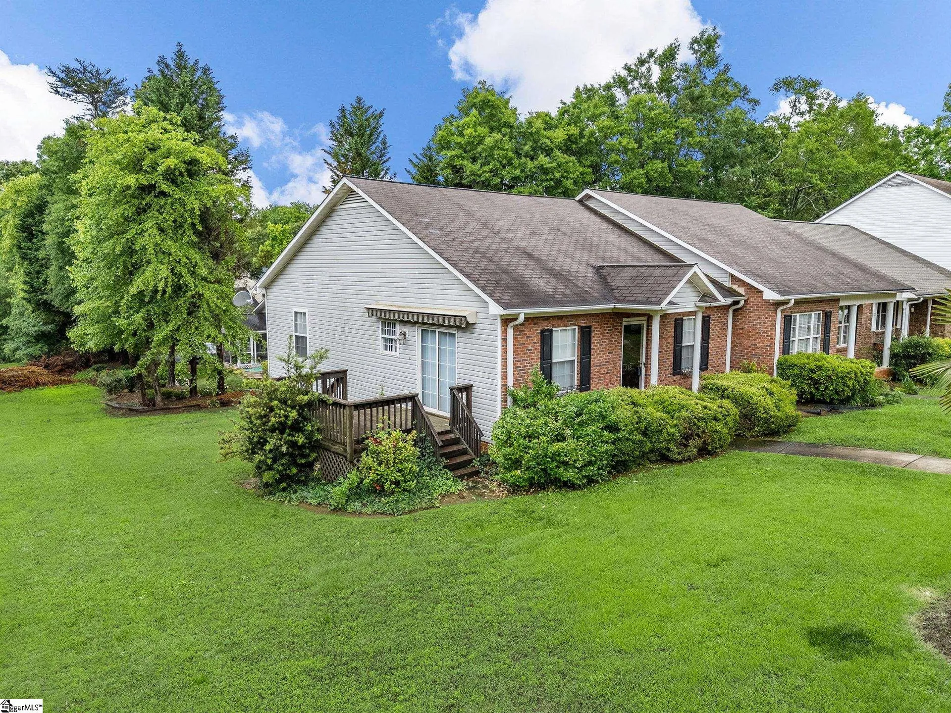 Property image 5 at 318 Sunridge Drive, Spartanburg, SC 29302