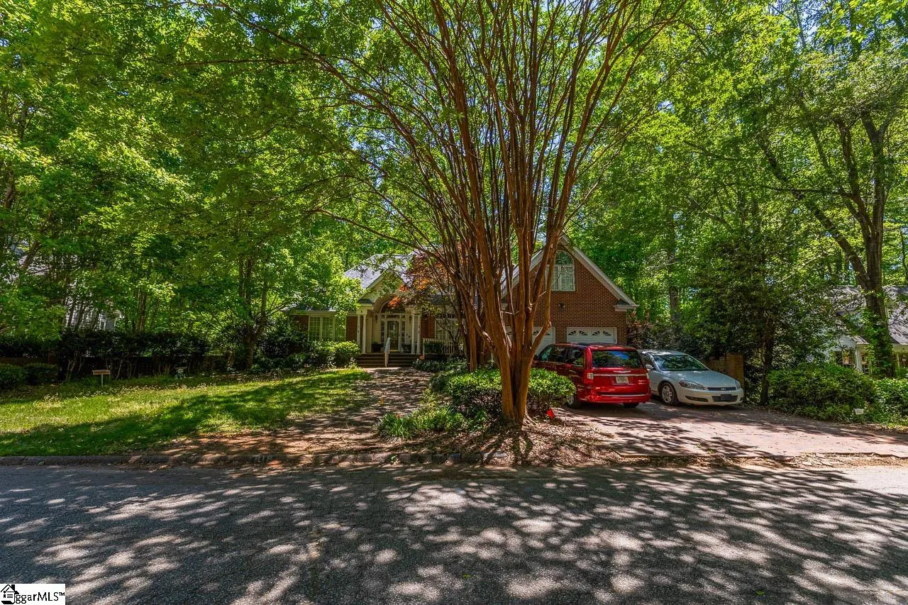 Property image 2 at 818 S Almond Drive, Simpsonville, SC 29681