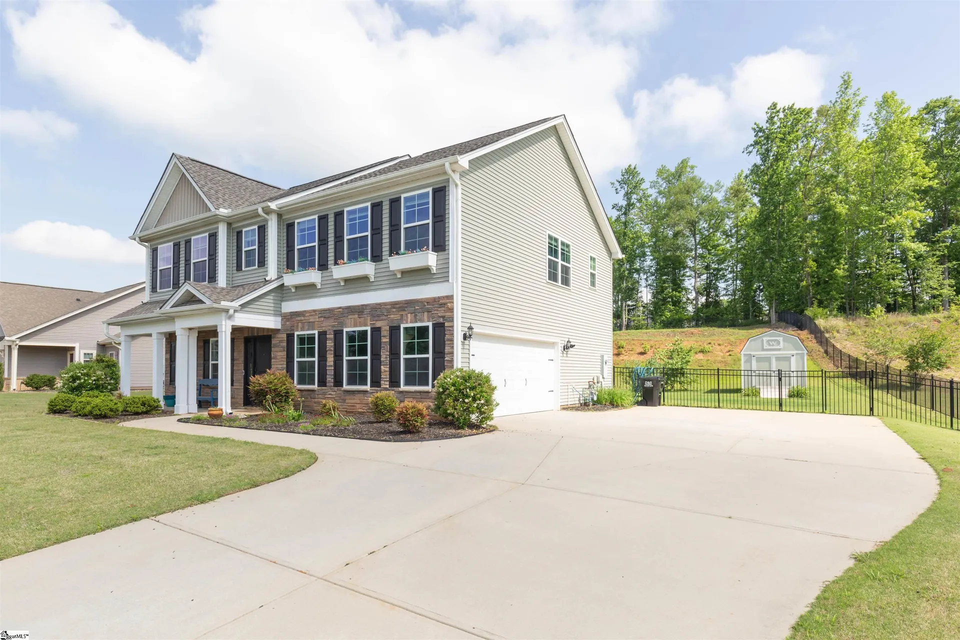 Property image 3 at 110 Avendell Drive, Easley, SC 29642