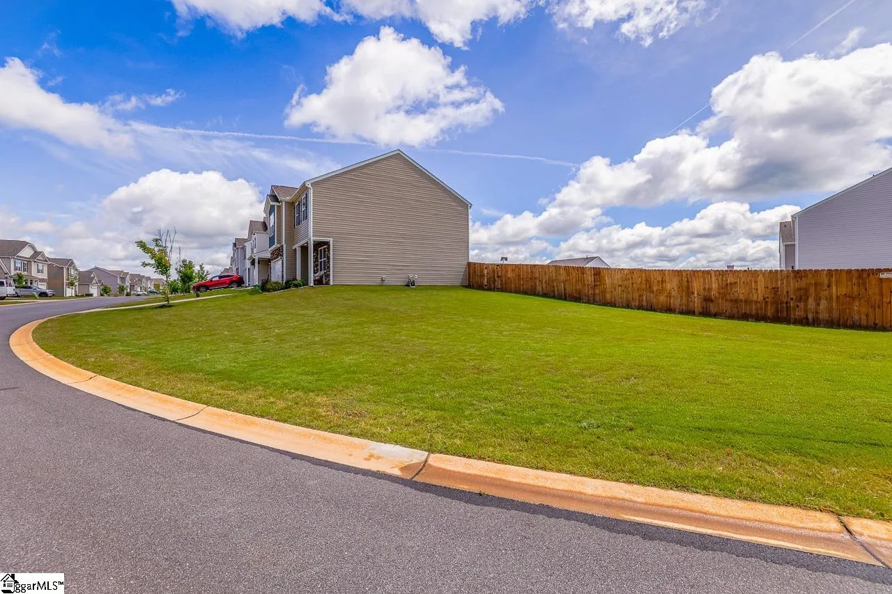 Property image 5 at 115 Slateford Circle, Piedmont, SC 29673-8087