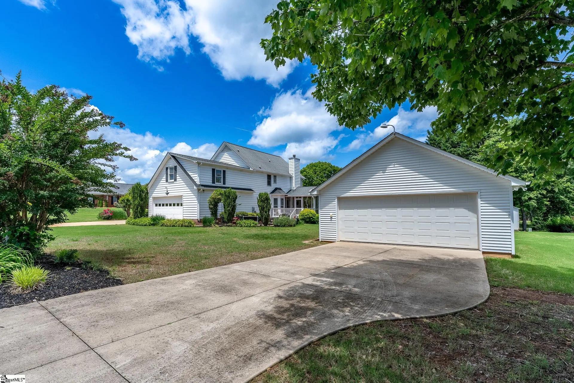 Property image 5 at 2 Wheatstone Court, Greenville, SC 29617