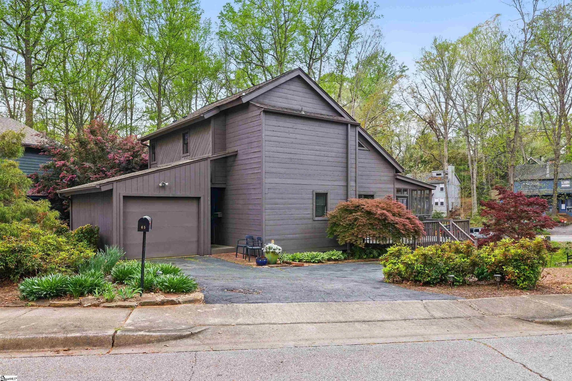 Property image 1 at 65 Westview Avenue, Greenville, SC 29609