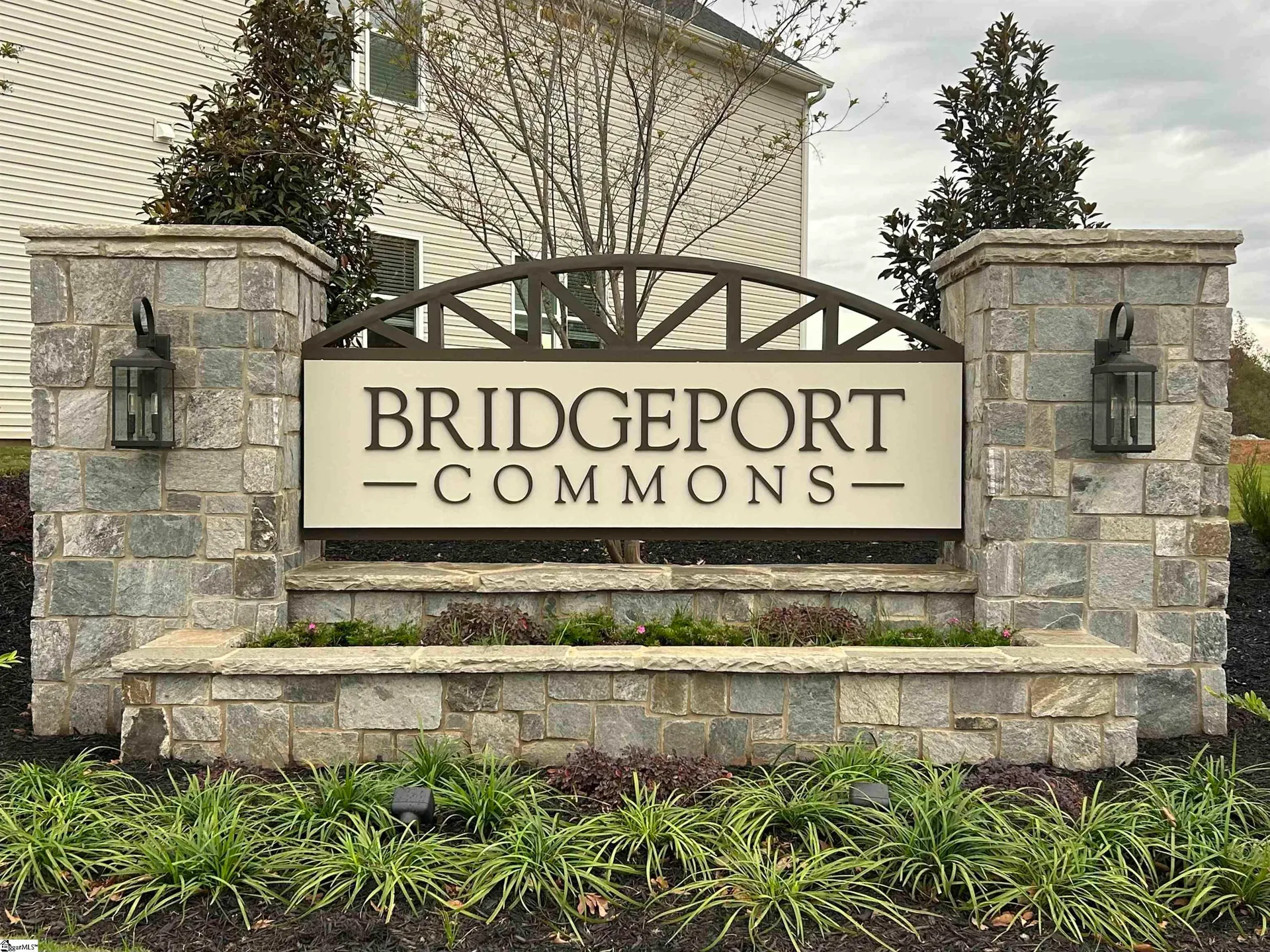 Property image 2 at 400 Poinsett Bridge Way, Greenville, SC 29607