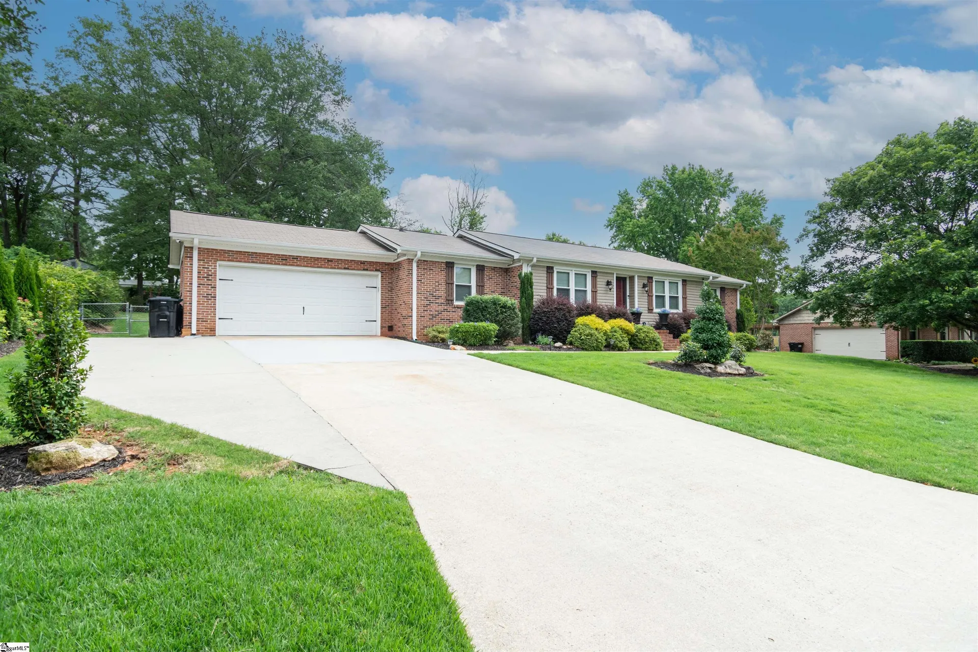 Property image 3 at 111 Menlo Drive, Simpsonville, SC 29680