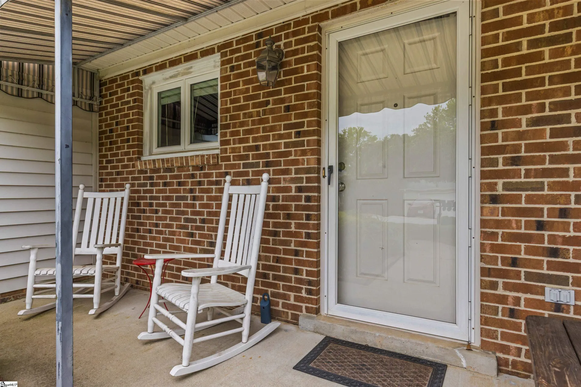 Property image 2 at 213 Creek Forest Drive, Greenville, SC 29615