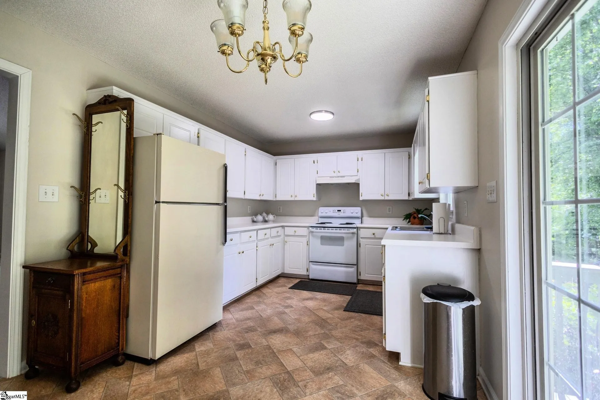 Property image 4 at 116 Oak Ridge Drive, Greenwood, SC 29649-1776