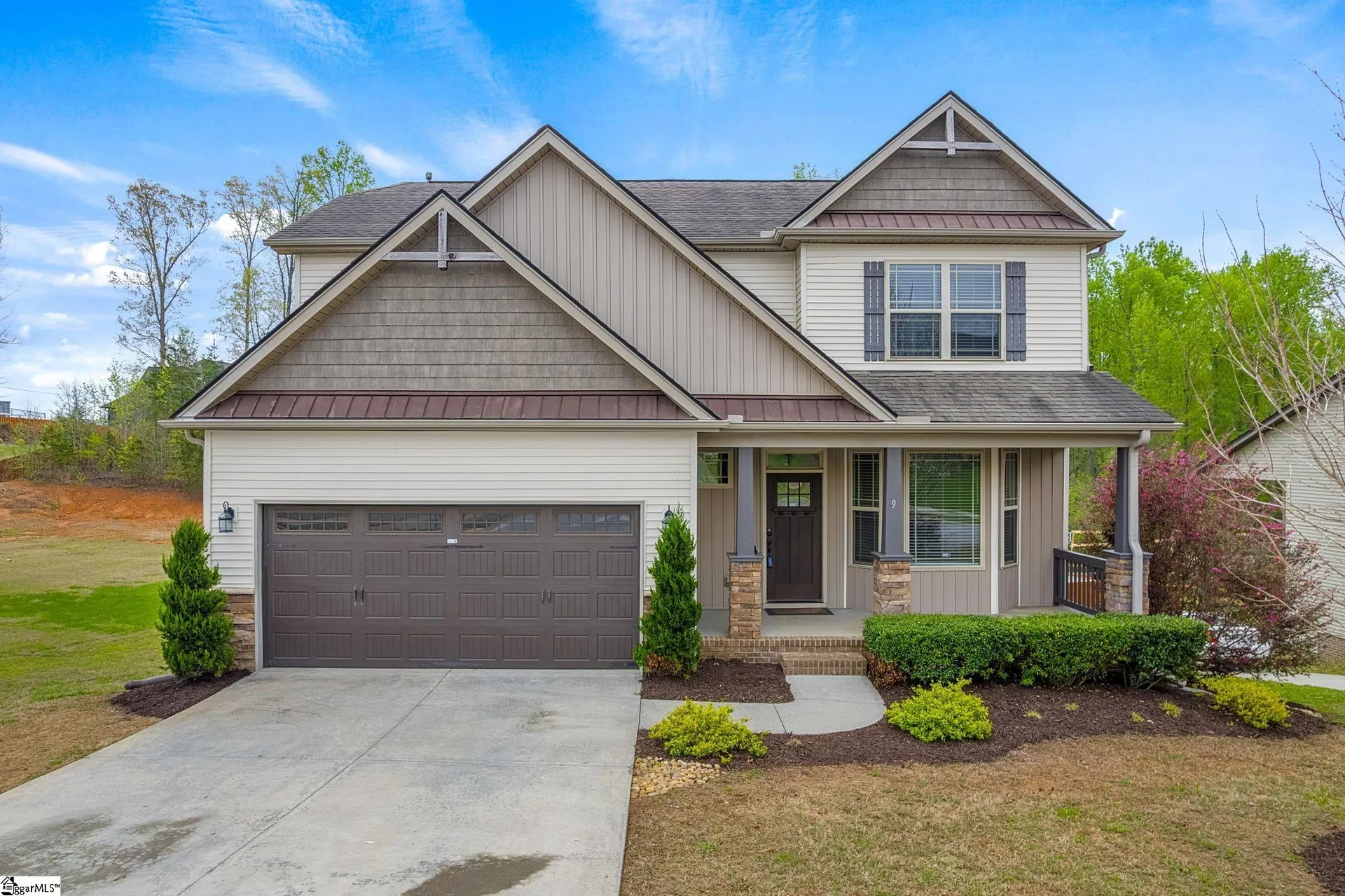 9 Amber Oaks Drive